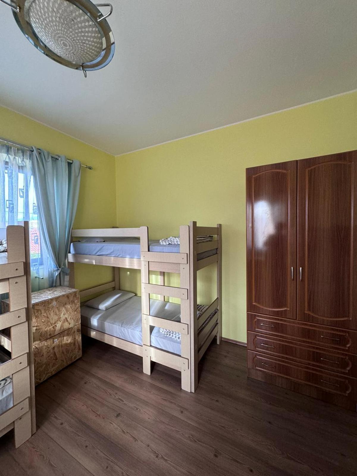 Blissful Hostel Shkodër Extérieur photo
