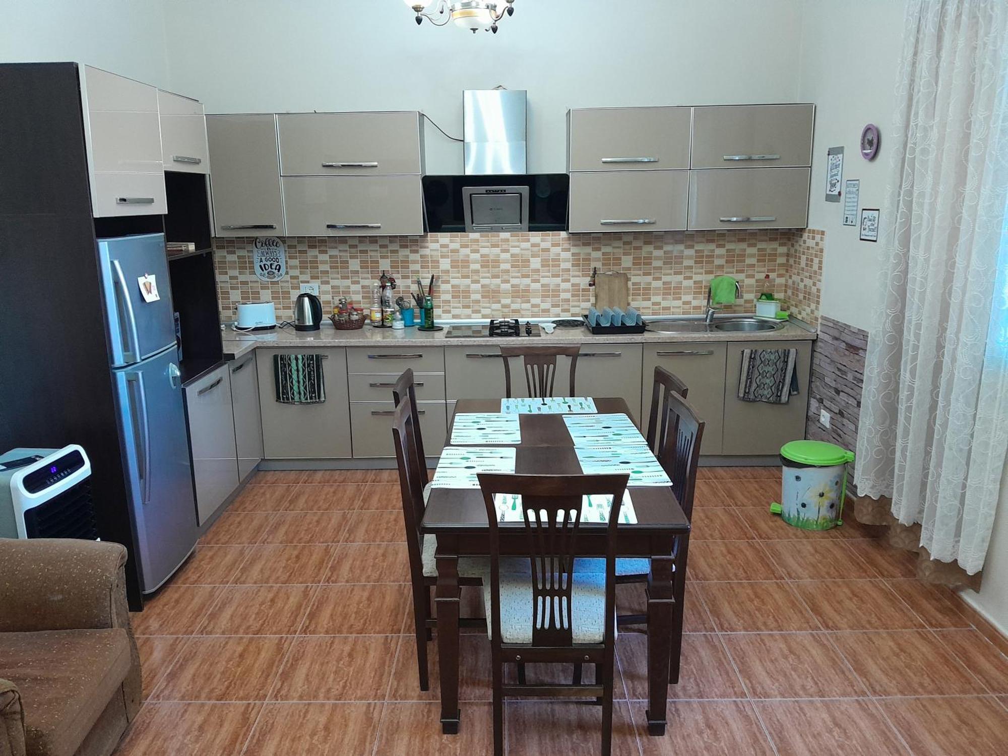 Blissful Hostel Shkodër Extérieur photo